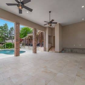 417 Riverpath, Colleyvile