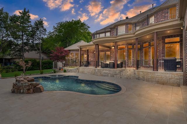 3D pool design for modern villa