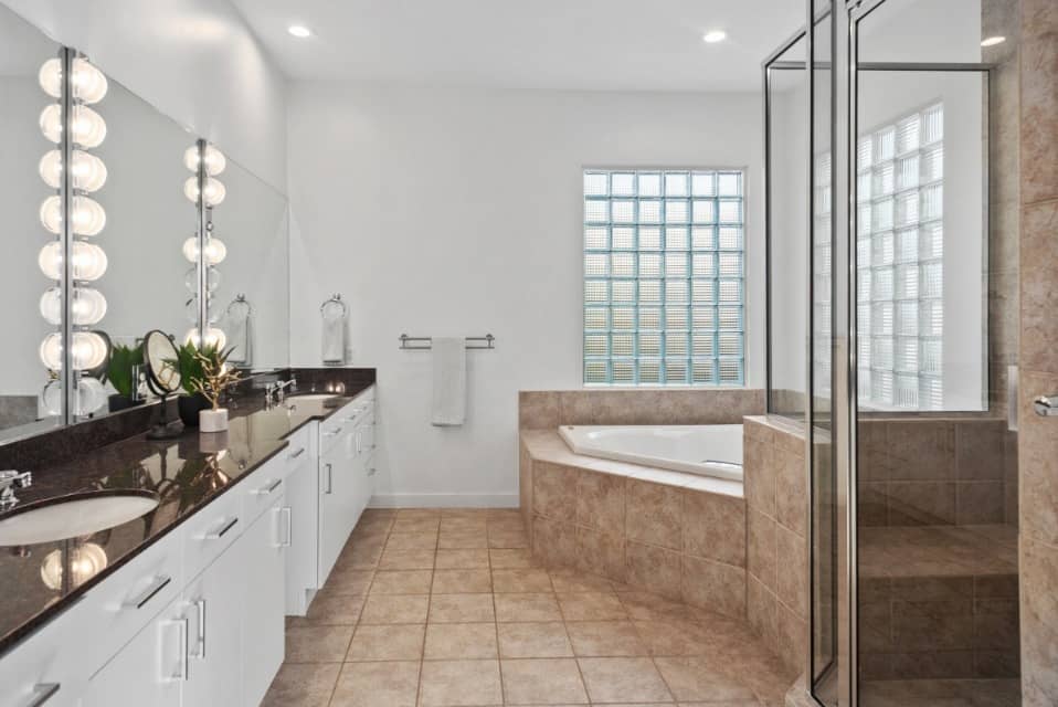 before and after virtual kitchen remodeling