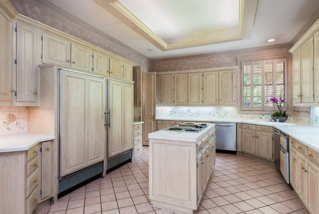 before and after virtual kitchen remodeling